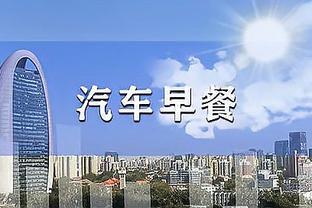 买来踢国足❓韩国前锋黄喜灿被拍，在深圳某店买足球鞋